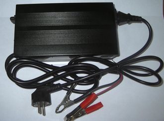 Зарядное устройство Prosolar RT10-120200 (12 В, 20 А)
