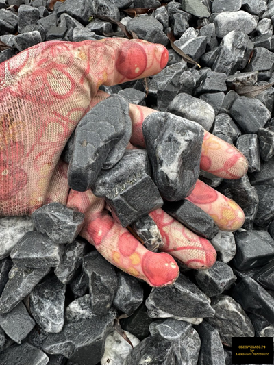 темно-серая доломитовая галька