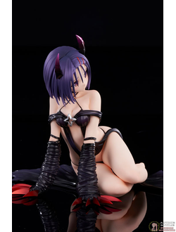 Фигурка 1/6 Харуна Саирэндзи (Sairenji Haruna Darkness ver.)