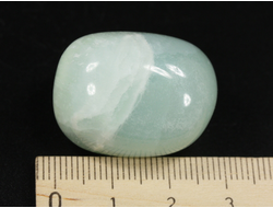 Кальцит фисташковый, галтовка, Пакистан (28*24*20 мм, 25 г) №35244