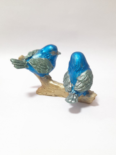 Статуэтка птички на ветке цветные