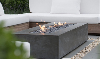 Стол-камин газовый с подсветкой и стеклянными экранами