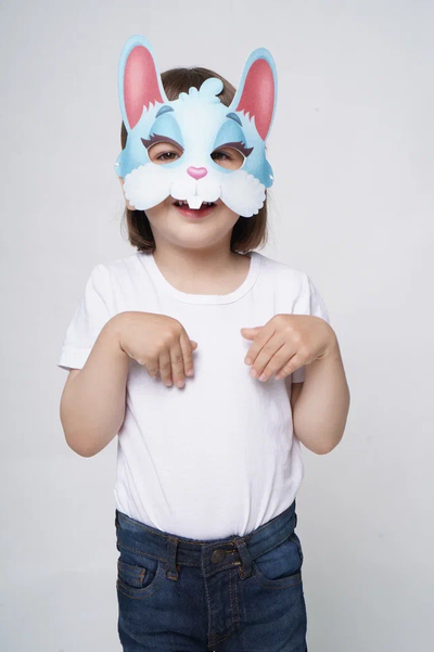 Кукольный театр. Маска "Зайчик"