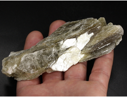 Мусковит, необработанный "дикий" образец, Бразилия (115*47*25 мм, 119 г) №36392