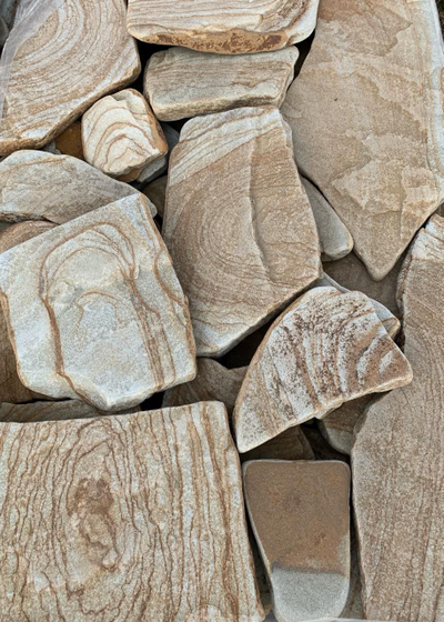 Камень плитняк тигровый песчаник галтованный