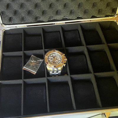 Кейс Invicta алюминиевый 18 часов Серебряный