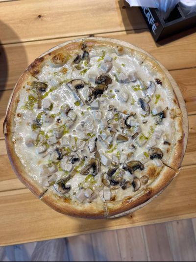 ПИЦЦА КУРИЦА ГРИБЫ