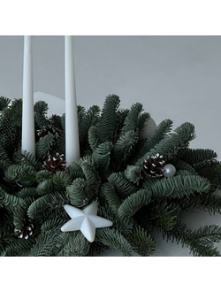 Композиция из нобилиса со свечами на стол №3