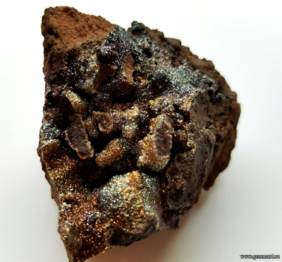 Пирит, "спектропирит". Россия. 42*41*33мм