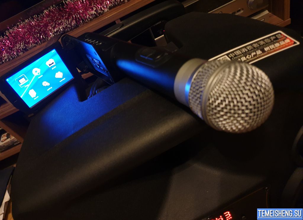 Караоке спикер с видеомикрофоном-суфлером Temeisheng SL12-14
