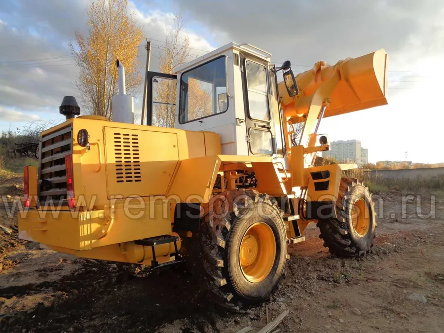 Фронтальный погрузчик Амкодор 333, после капремонта.