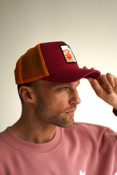 КЕПКА ПРИЯТНО "НУТАН"