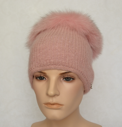 персиковая шапка женская вязаная с мехом Визио Италия фото