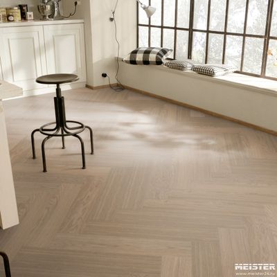 Паркетная доска Meister Дуб Гармония Жемчужный 8816 PS500R