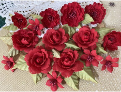 Набор цветов из ткани розы, цвет красный
