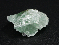 Тальк зеленый (благородный) необработанный, Урал, Шабры (24*17*13 мм, 3,3 г) №27437