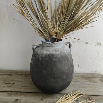 Ваза керамическая. Ваза для цветов