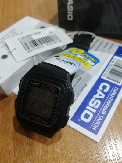 часы Casio F-201WA-1A