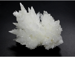 Арагонит белый, коллекционный образец (88*68*45 мм, 145 г) №25537