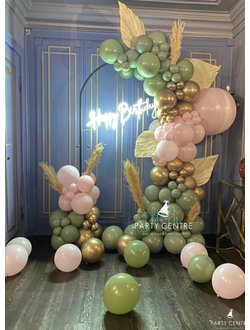 Полуарка с неоном "Happy Birthday"