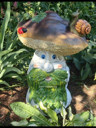 ГРИБ С ВОЛШЕБНОЙ БОРОДОЙ - секретный оберег для щедрого урожая!  57*43см  6кг   полистоун - не боится влаги и перепадов температур. Россия 5726/012077*