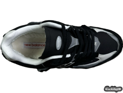 NEW BALANCE 2002R Refined Future С МЕХОМ (40-45)