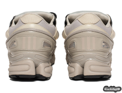 ADIDAS RAF SIMONS OZWEEGO 3 WHITE STONE (40-45)