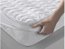 Наматрасники и  защитные чехлы