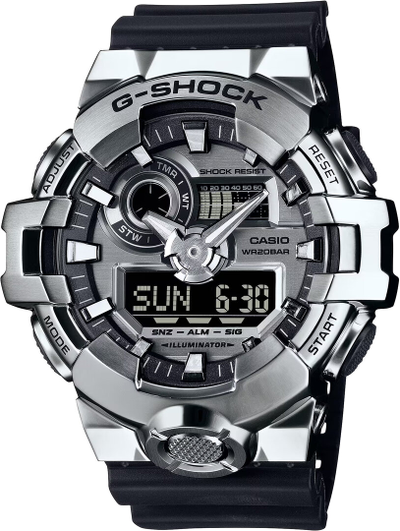Часы Casio G-Shock GM-700-1A