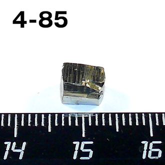 Пирит натуральный (необработанный) №4-85: 0,7г - 7*5*5мм
