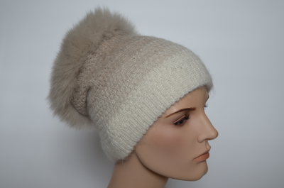 vizio-italiya-6711-tp-belaya-s-bezhevym-shapka-s-mekhom