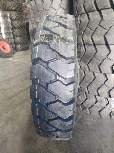 Шины на погрузчик HERADE 8.25-15 nhs 14PR 155A5 TTF C604 (HT606)