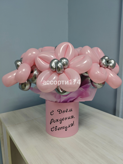 Букет цветов в коробке