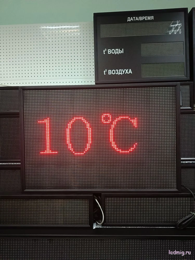 Уличные часы-t-дата-день недели-690х1010мм