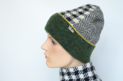 Шарф воротник в клетку и шапка клетчатая Визио Италия фото