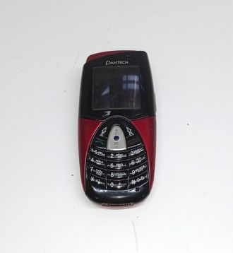 Неисправный телефон Pantech GB300 (нет АКБ, нет задней крышки, не включается)