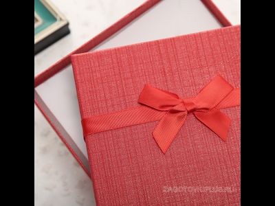 Подарочная коробочка для наборов (19*16*3см)