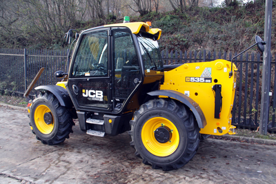 Пoгрузчик JCВ 535-95