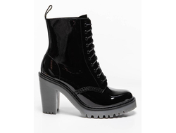 Ботинки Dr. Martens Kendra Patent Lamber черные