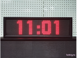 Уличные часы с температурным датчиком воздуха