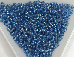 Бисер  Китай 10гр цвет № 023В  голубой с "посеребренным" отверстием