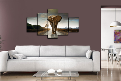Модульная картина "Слон на тропе"