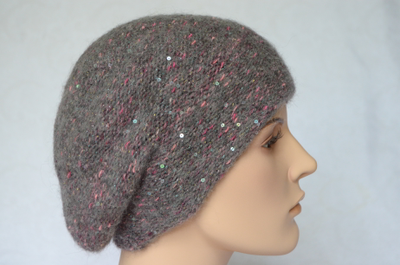 seriy-s-rozovym-beret-vizio-italiya-6926-zima-2021-2022