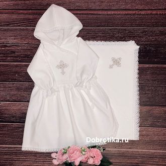 Тёплый набор  "Нарядница" 100% хлопок фланель, размеры от рождения до 2-х лет: распашное платье с капюшоном, пеленка с капюшоном и кружевом; цвет крестиков на выбор, можно вышить любое имя