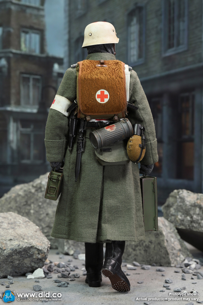 ПРЕДЗАКАЗ - Немецкий военный медик - Коллекционная ФИГУРКА 1/6 WWII German WH Medic Officer Candidate, Unterazt – Gr?ger (D80183) - DID ?ЦЕНА: 27900 РУБ.?