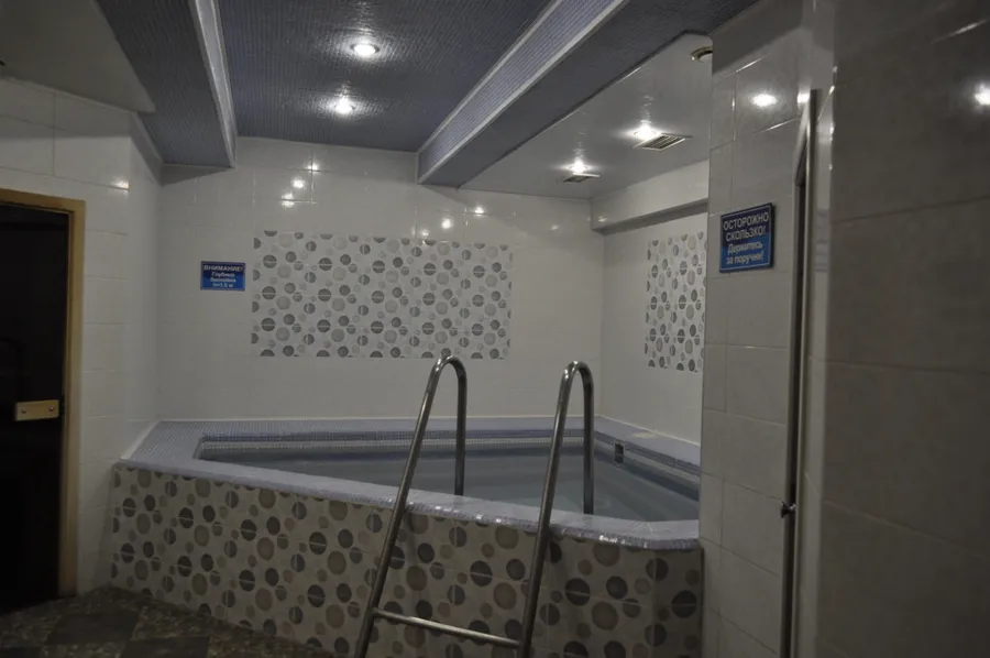 Зал 2. бассейн