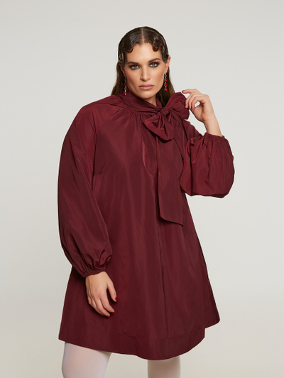 Платье с бантом