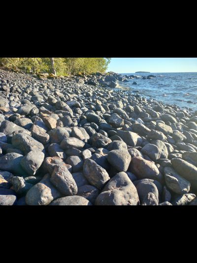 Прогулка на катере «Шунгитовый пляж»