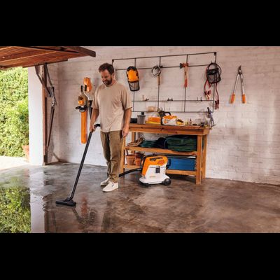 Аккумуляторный пылесос Stihl SEA 60 L