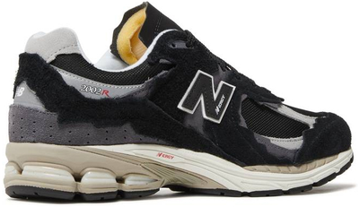 New Balance 2002 R Protection Pack Black Grey